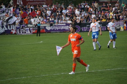 Cup 2 R  FAC FAK 0 6 200909 011