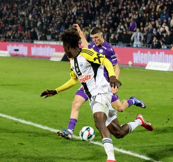 FAKLASK,010326 (122)